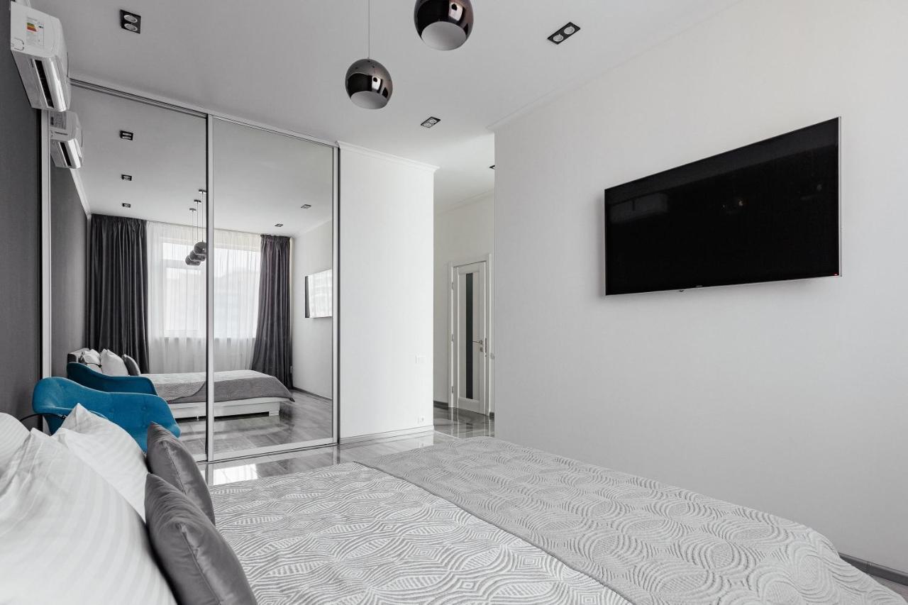 Odesa Pearl Apartments Екстер'єр фото