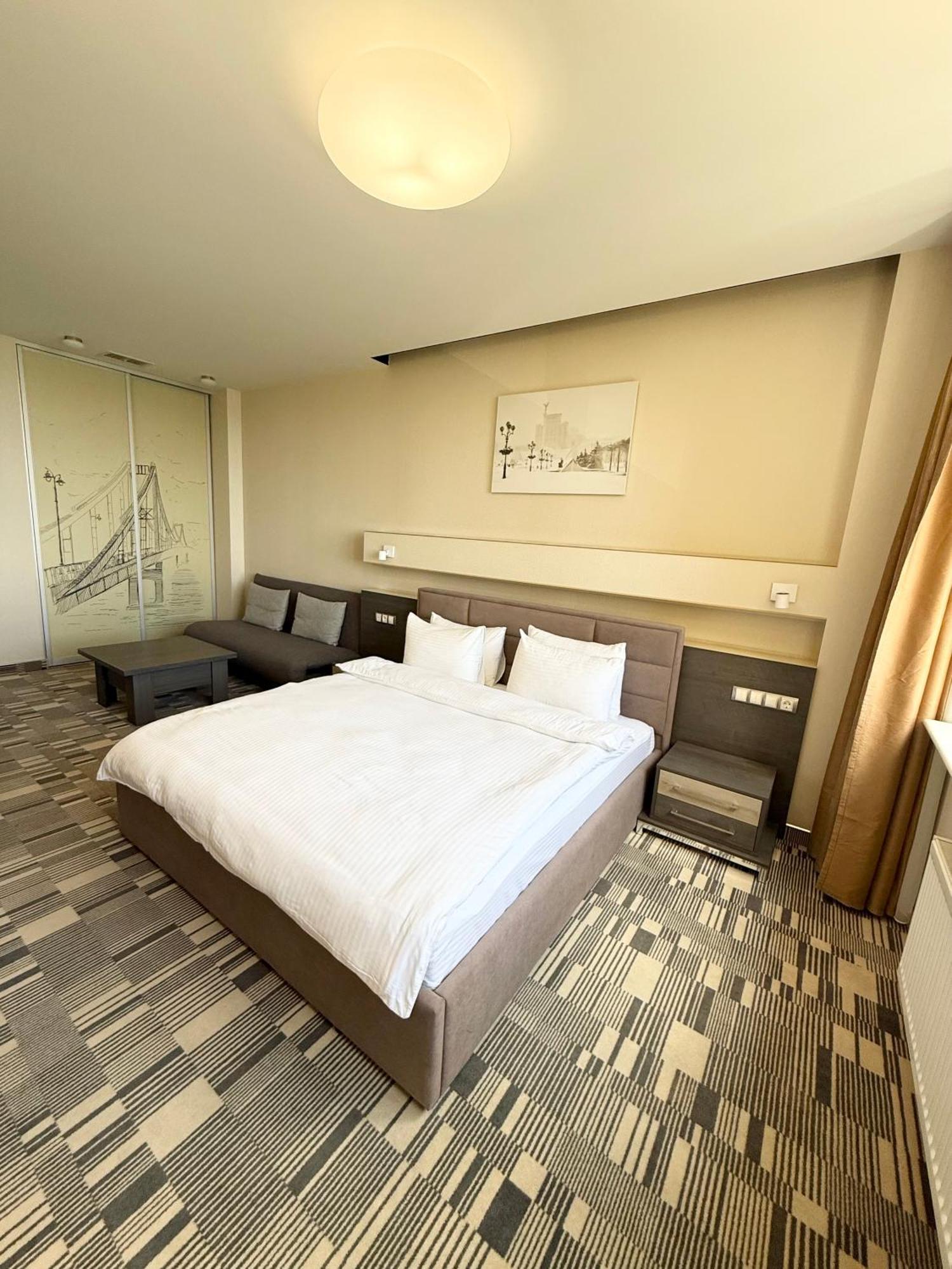 Odesa Pearl Apartments Екстер'єр фото